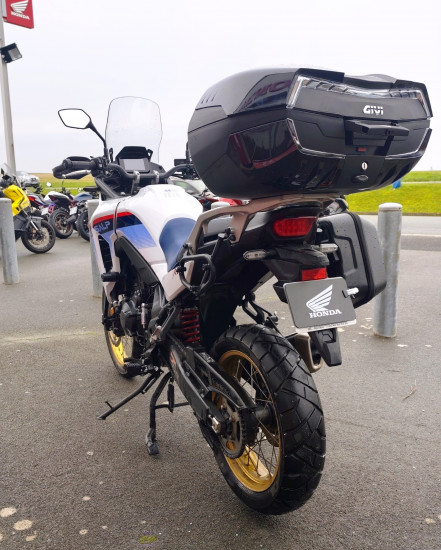 Honda XL750 Transalp Tricolor - ROYAN