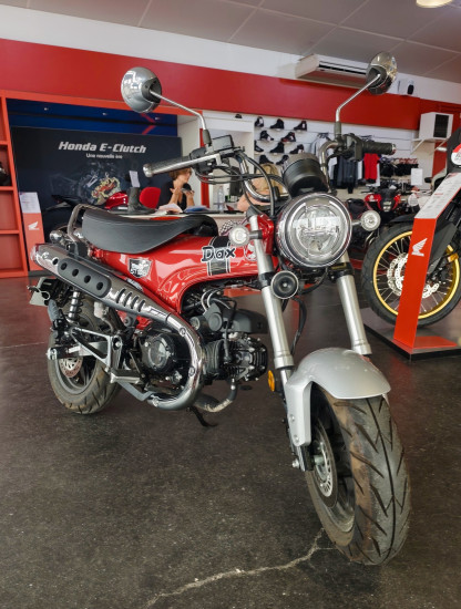 Honda Dax ST125 - ROYAN
