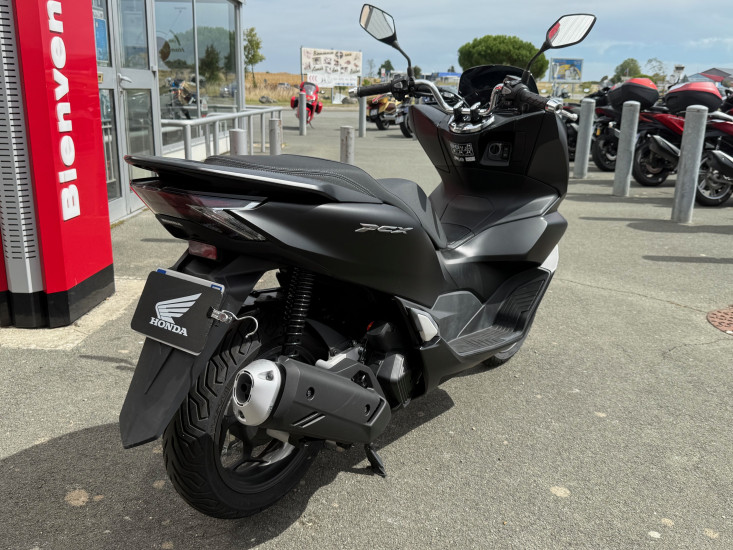 PCX 125 NOIR MAT - ROYAN