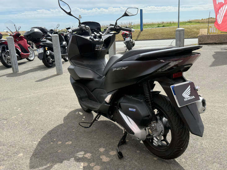PCX 125 NOIR MAT - ROYAN