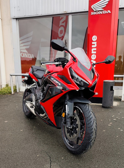 Honda CBR650R - ROYAN