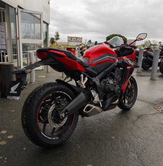 Honda CBR650R - ROYAN