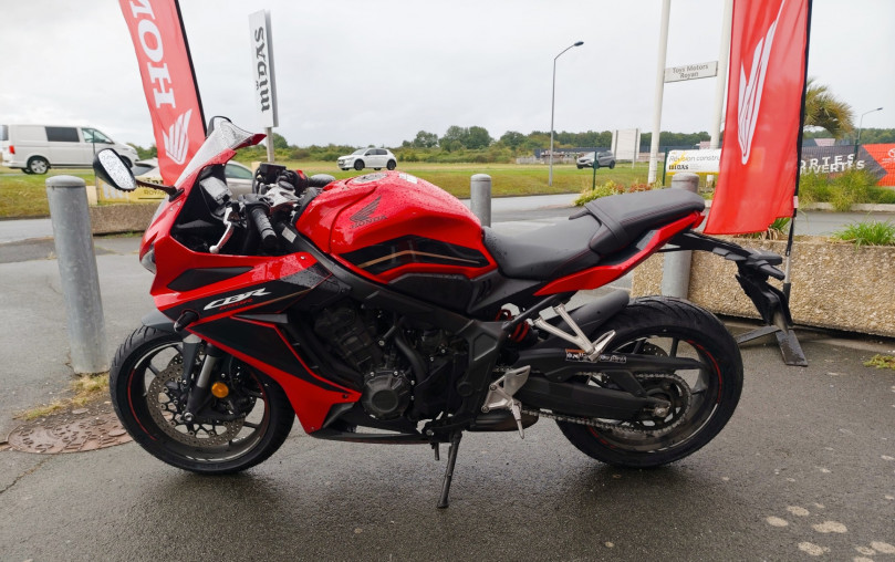 Honda CBR650R - ROYAN
