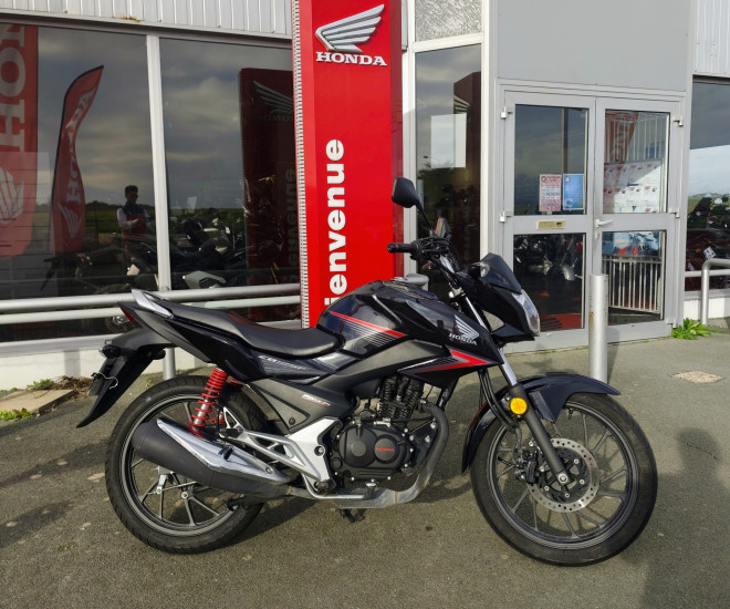 Honda CB125F Noir - ROYAN