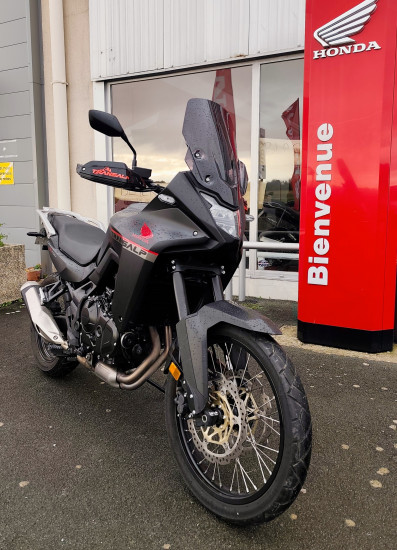 Honda Transalp XL750 - ROYAN