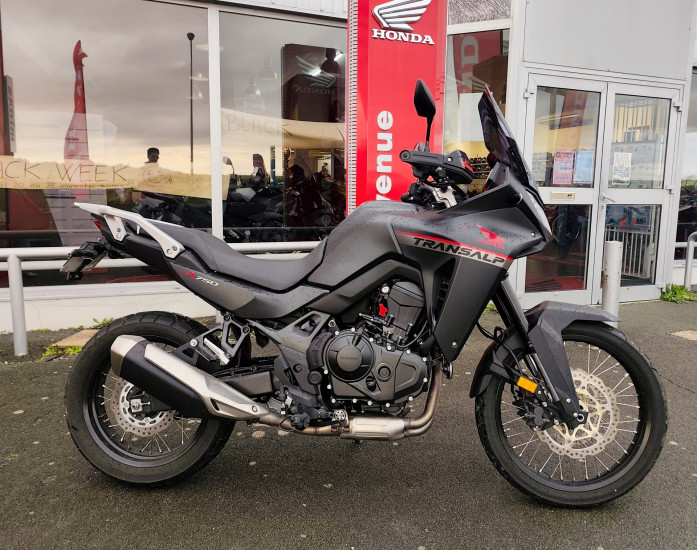 Honda Transalp XL750 - ROYAN