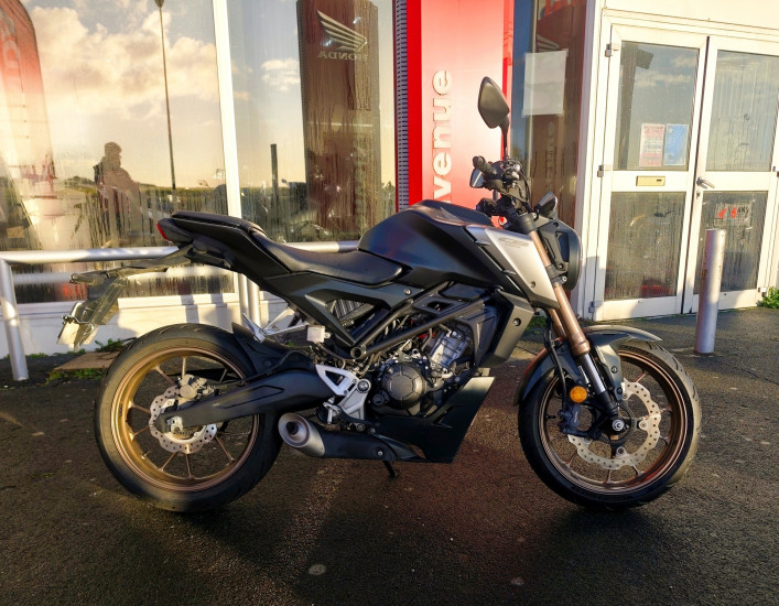 Honda CB125R - ROYAN