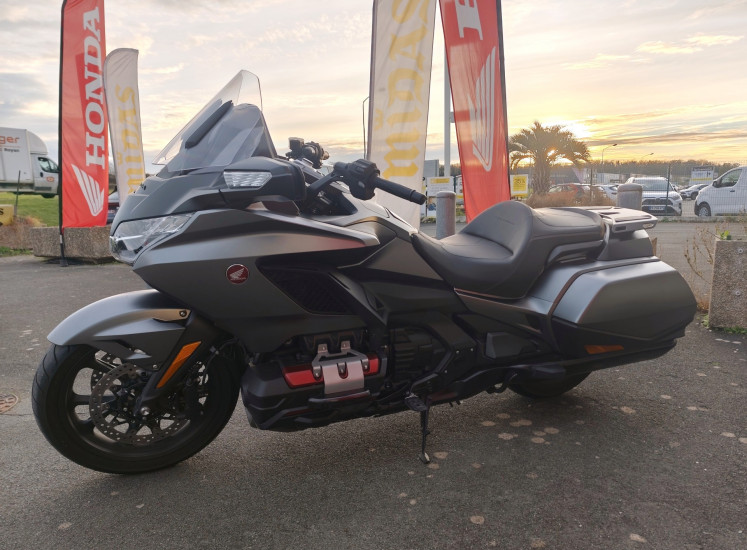 Honda Goldwing 1800 DCT Bagger - ROYAN