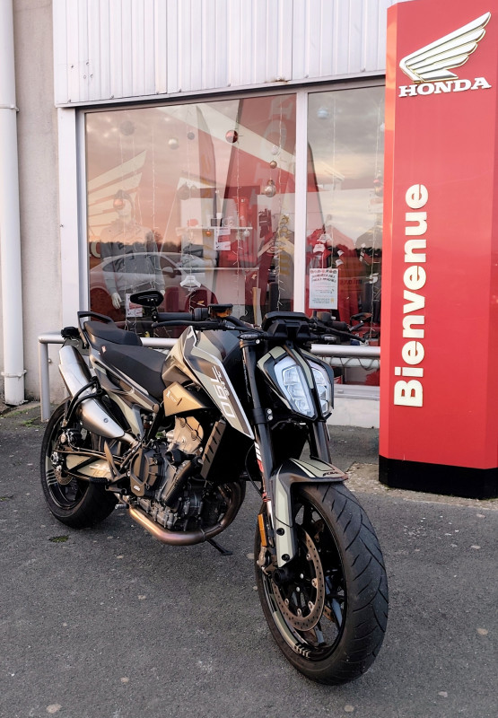 KTM 790 Duke L ATLANTIQUE MOTO  ROYAN 