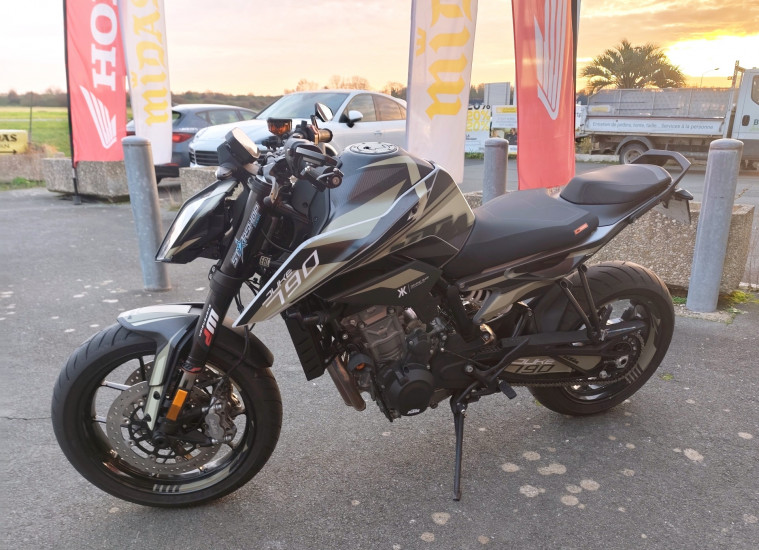 KTM 790 Duke L - ROYAN
