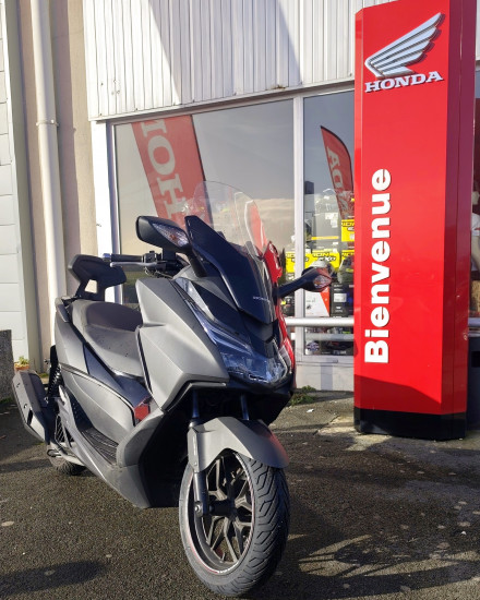 Honda Forza 125 - ROYAN