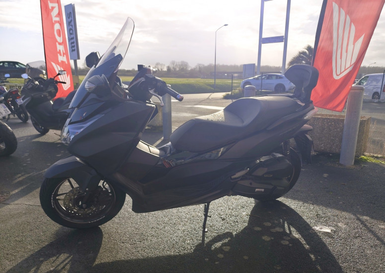 Honda Forza 125 - ROYAN