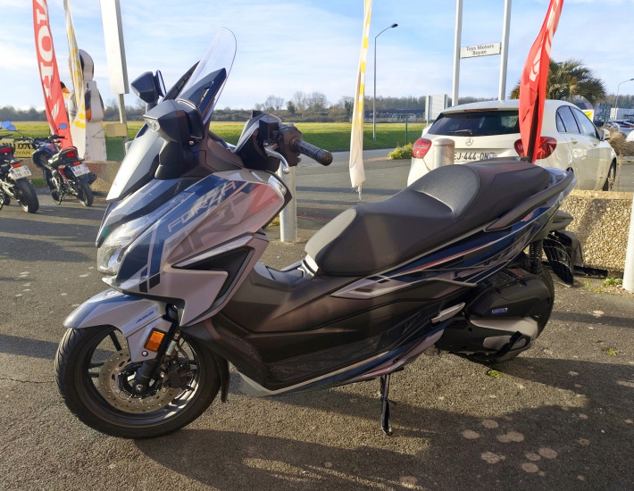 Honda Forza 125 - ROYAN