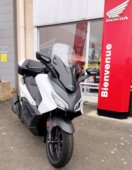 Honda Forza 125 Top Box - ROYAN