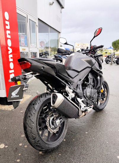 Honda CB750 Hornet - ROYAN