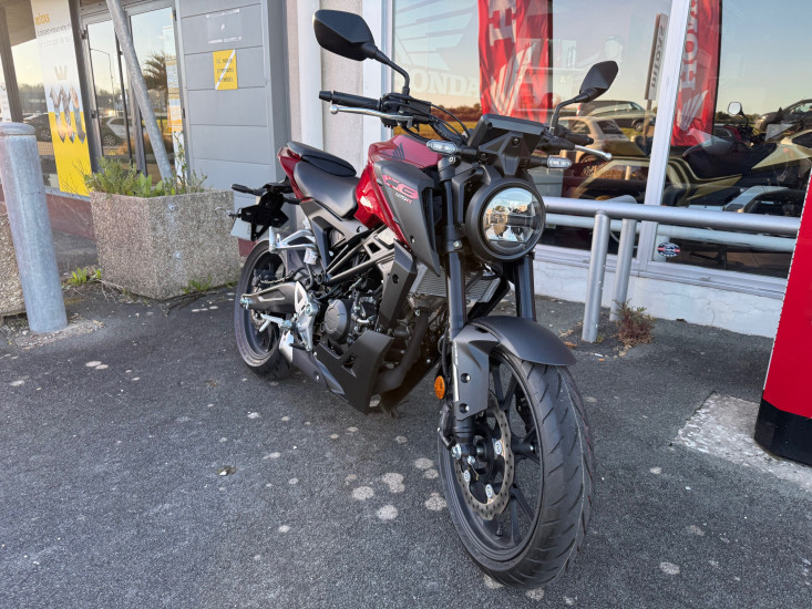 CB 125 R ROUGE - ROYAN