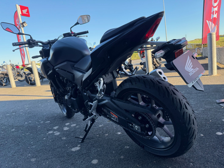 HORNET 500 NOIR MAT - ROYAN