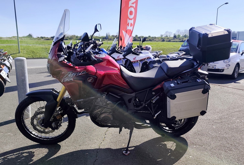 Honda Africa Twin CRF1000 DCT - ROYAN