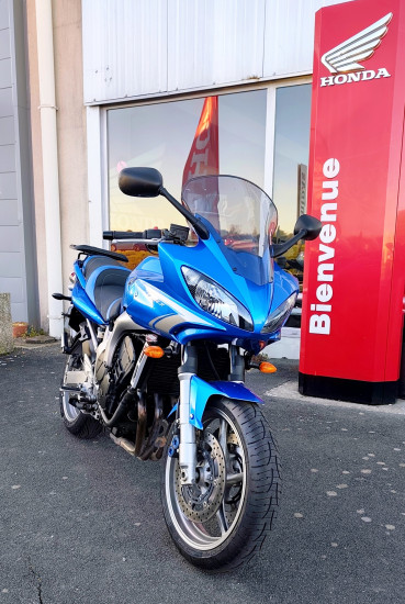 Yamaha Fazer 600 S - ROYAN