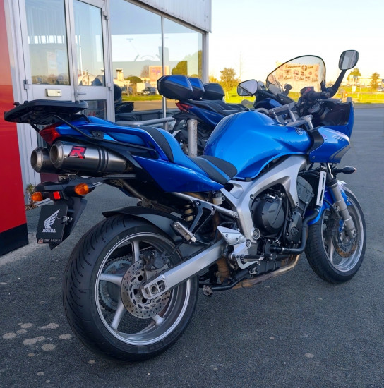 Yamaha Fazer 600 S - ROYAN