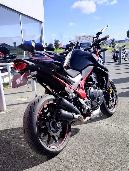 Honda CB750 Hornet - ROYAN