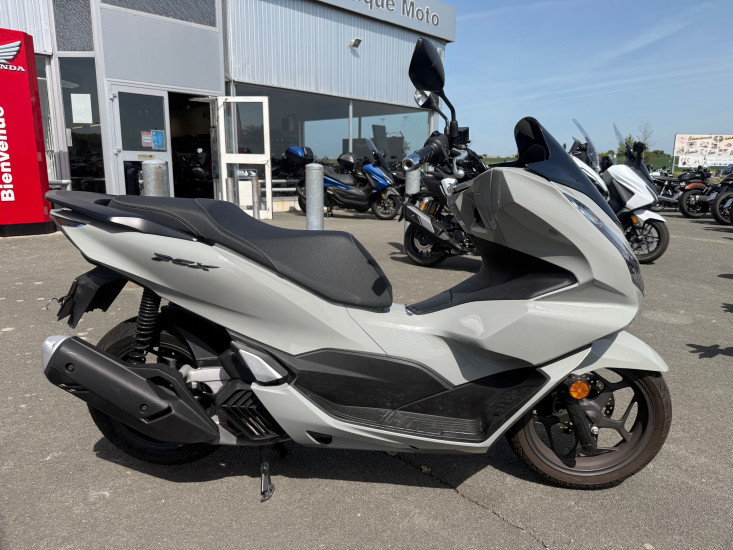 PCX 125 GRIS NARDO - ROYAN